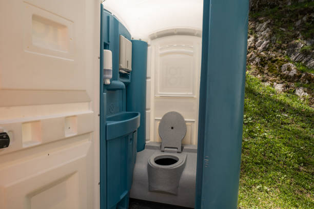 Types of Portable Toilets We Offer in Ramona, CA